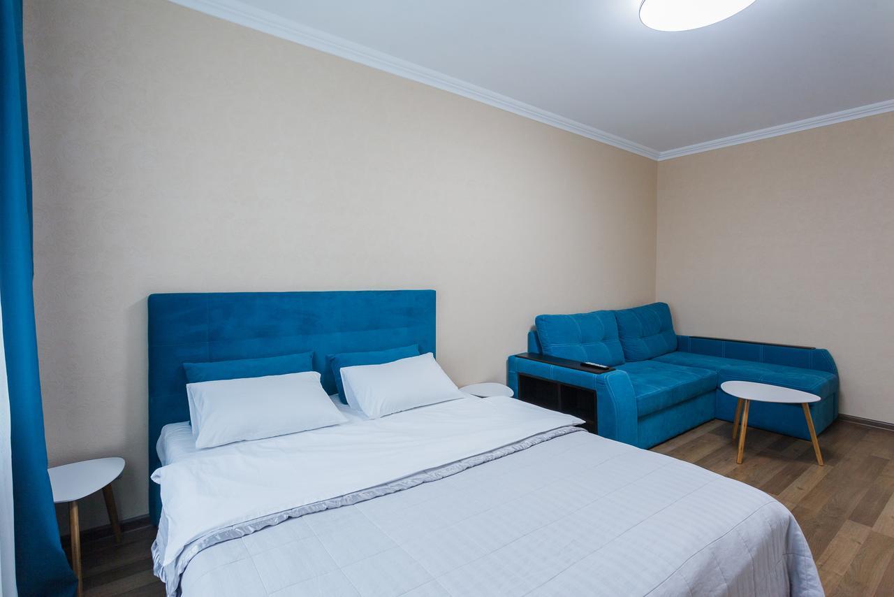 Cosy Apartment At Pozniaky Kiev Dış mekan fotoğraf