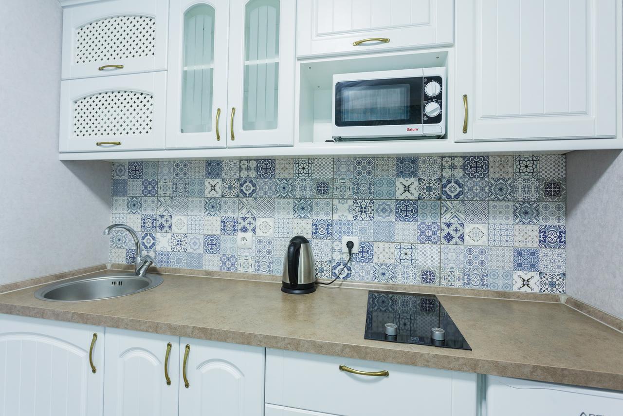Cosy Apartment At Pozniaky Kiev Dış mekan fotoğraf