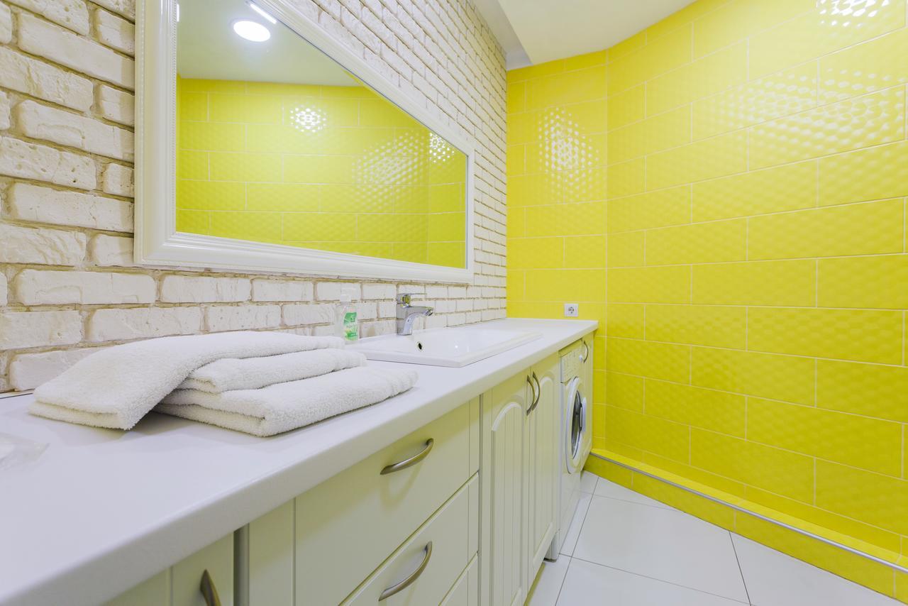 Cosy Apartment At Pozniaky Kiev Dış mekan fotoğraf