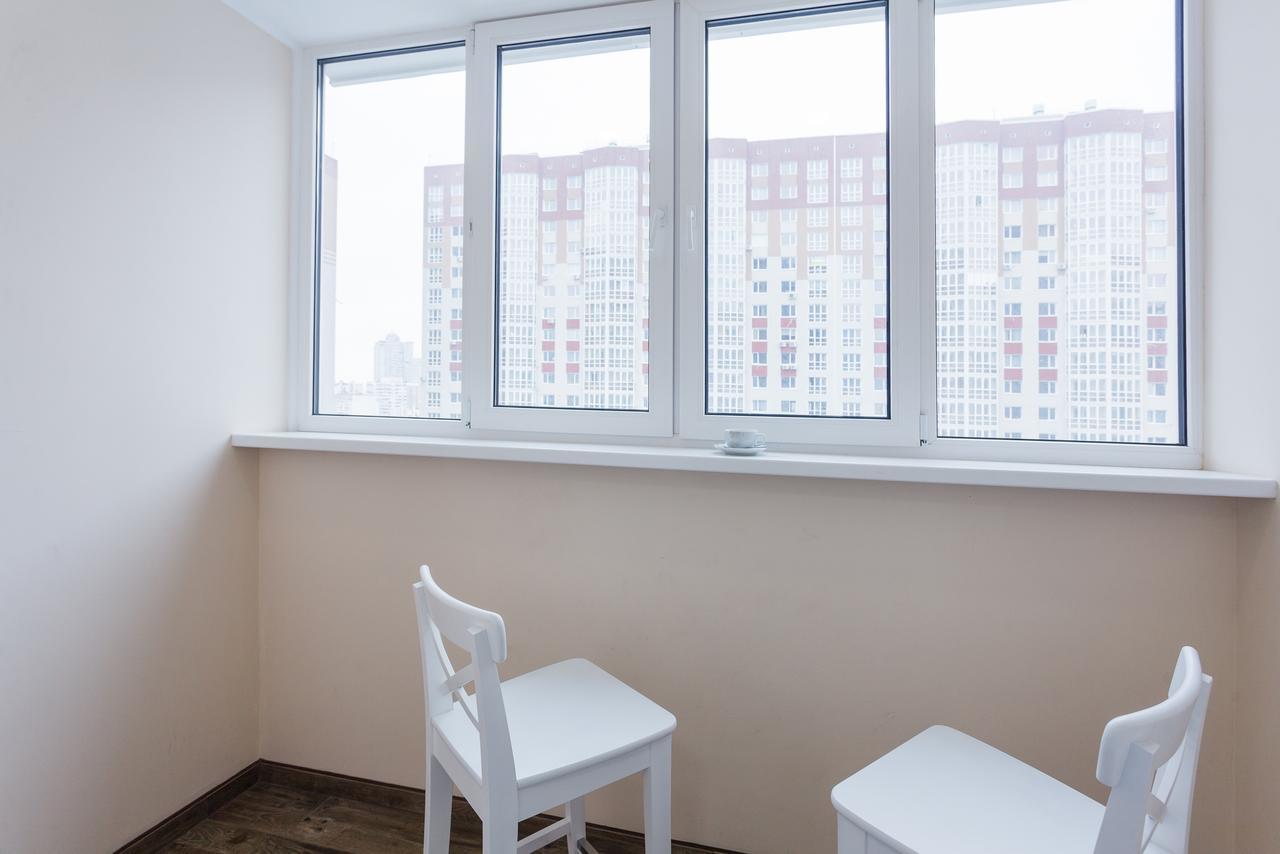 Cosy Apartment At Pozniaky Kiev Dış mekan fotoğraf